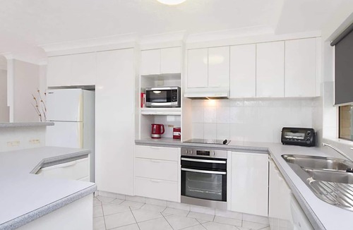 Tugun Apartment | Seacrest 2 - Absolute Beachfront Tugun