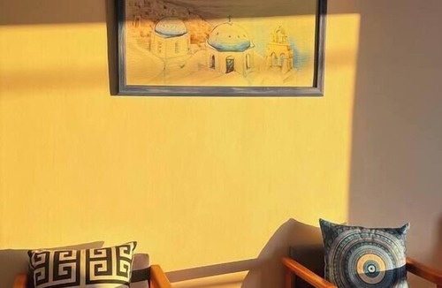 Avlakia Apartment | Seafront studio with terrace