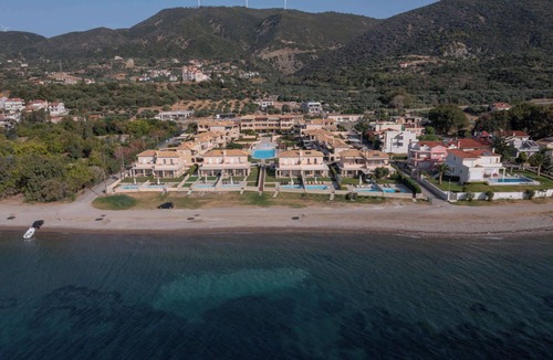 Platanitis Villa | Seafront Villa Ciel with Private Pool in Nafpaktos