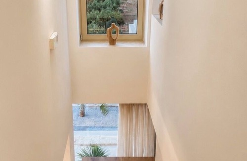Ierapetra Villa | Seafront villa - Private Pool & Direct Sea Access