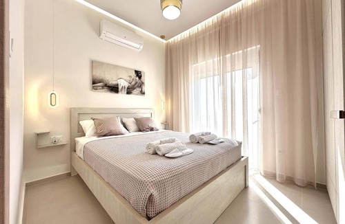 Ixia Apartment | Seaside Deluxe Apartment