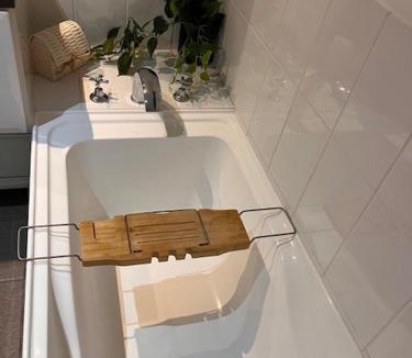 Rockingham Apartment | Seaside Escape Rockingham