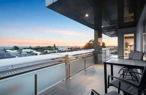 Ocean Grove Apartment | Seaside Luxury: Panoramic Views in Heart of Town