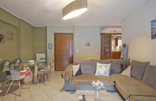 Peiraiki Apartment | Seaside Spacious 2 BR, 2BA, Sea view Apt