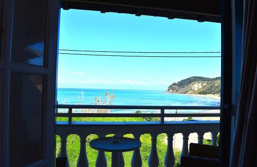 Agios Stefanos Avliotes Apartment | SeasoundStudios
