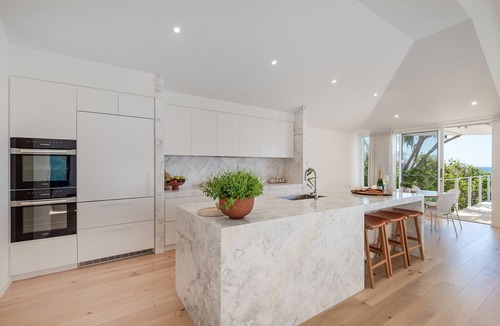 Noosa Heads House | Seaviews at Sunshine Beach 4BR, Pool
