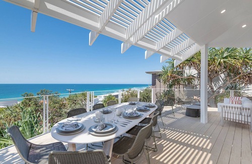 Noosa Heads House | Seaviews at Sunshine Beach 4BR, Pool