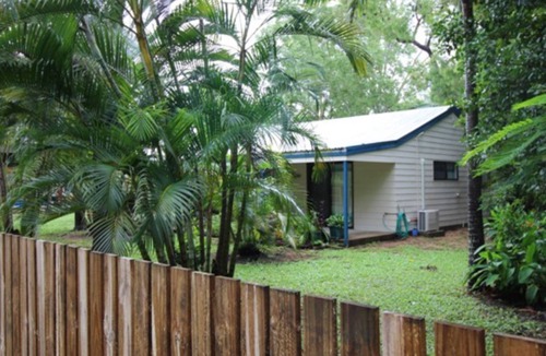 Nelly Bay House | Seaward Cottage, Nelly Bay