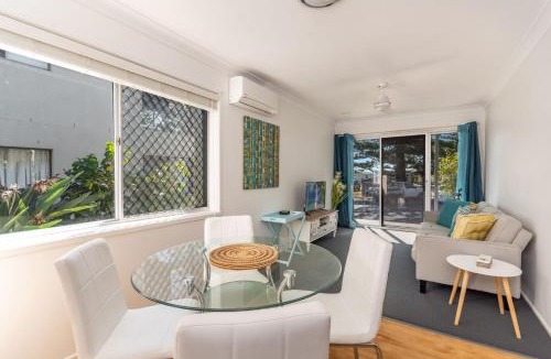 Yamba Apartment | Seawest 1 - Entrance Harbour Street
