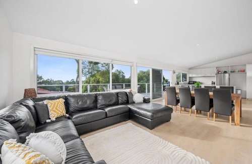 Jan Juc House | Seaworthy Sanctuary Stylish Coastal Escape