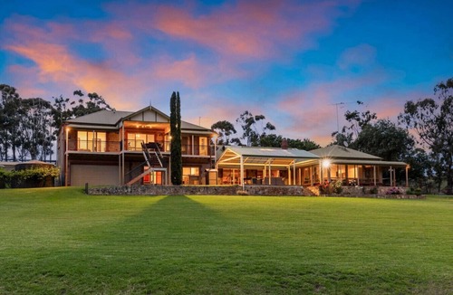 Kondoparinga House | Secluded, Stylish, and Spacious – The LostPlot