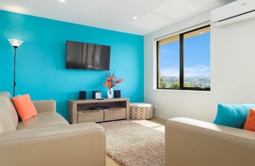 Blackmans Bay Apartment | Self Contained Beach View Apartment