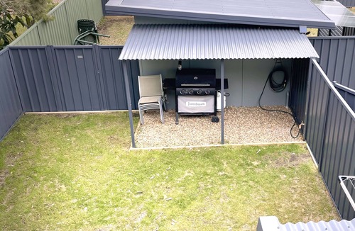 Broulee Villa | Self contained Top Unit - Surfs Up - Hear the sea at night.