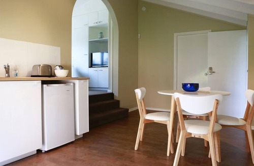Randwick Apartment | Self Contained Unit Within Elegant Randwick Home