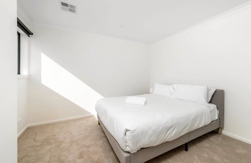 Hawker House | Sensational New Townhouse