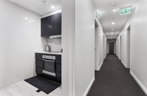 Gordon Apartment | Seranin Gordon