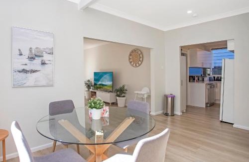 Umina Beach House | Serenity at Umina Beach Renovated Coastal Retreat