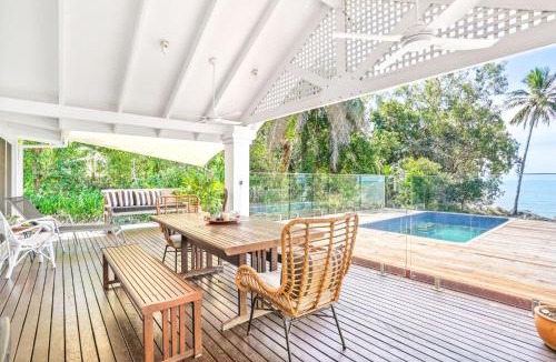 East Trinity Villa | Serenity by the Sea