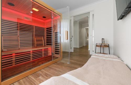 Warrnambool House | Serenity Escape - Designer Luxury Retreat with Private Sauna