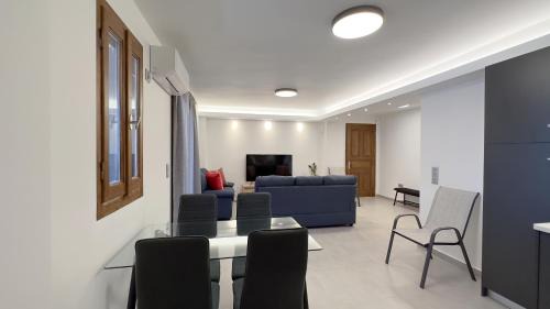 Mpatsi House | Serenity Villa Batsi