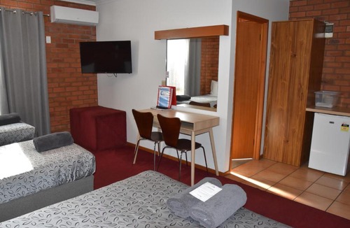 Newtown Hotel | Shannon Motor Inn