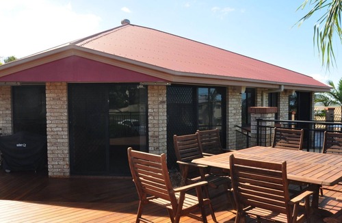 Rainbow Beach House | Sharon Lee 1 - Rainbow Beach