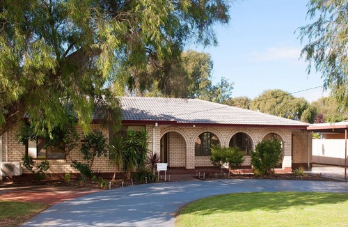 West Busselton House | SHELLEBRATIONS - Endless Summer