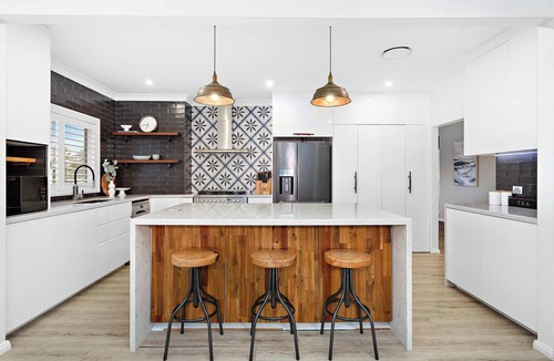 Shellharbour House | Shellharbour Poolside Escape