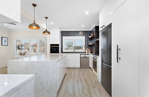 Shellharbour House | Shellharbour Poolside Escape