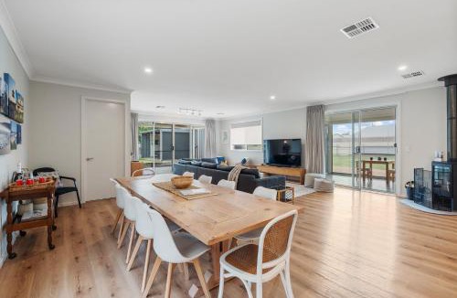 Goolwa South House | Shepherds Delight-Access Friendly-Linen Included