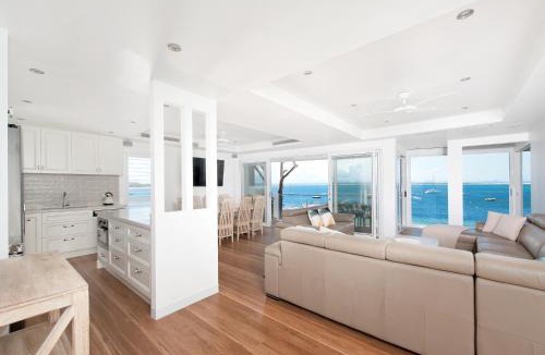 Shoal Bay Apartment | Shoal Bay Views