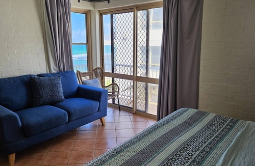 Bargara Apartment | Shoreline Apartments - Unit 10