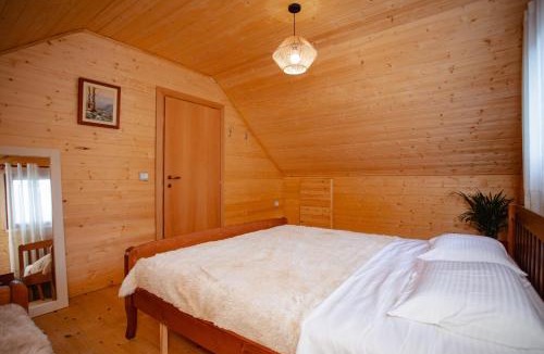 Shale Villa | Shpija Ujevara e Vogel