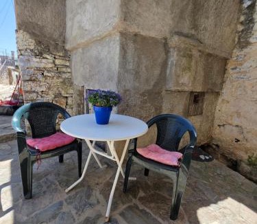 Avgonyma Apartment | Sidirounta Traditional Home 2