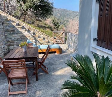 Pagoneri House | Siki House
