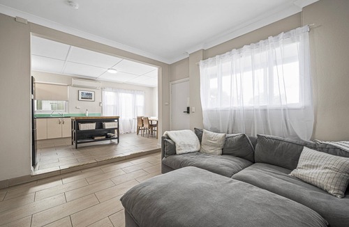 Silver Sands House | Silver Myrtle Shack ~ Aldinga Beach - A Truly Relaxing Coastal Escape