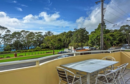 Huskisson Apartment | Simply THE Best Waterviews over the park