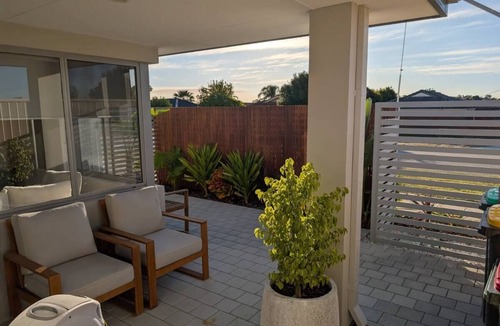 Craigie House | Single Level Family Home with Secure Parking and Courtyard
