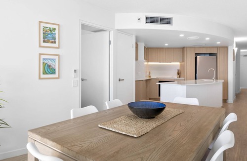 Mooloolaba Apartment | Sirocco 506 - Two Bedroom unit Sleep 6 - FREE WIFI - Located on the front of Mooloolaba Esplanade