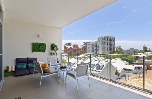 East Perth Apartment | Skylineviews 2bdrm River, Waca, Optus Stadium