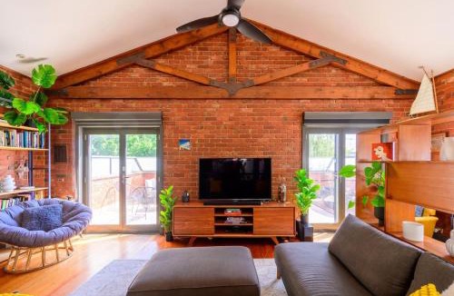 Northcote House | Soho, Warehouse Style