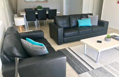 Burleigh Heads Apartment | Solnamara Beachfront Apartments