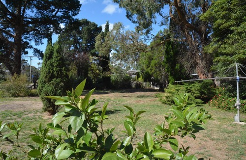 Somers House | Somers Holiday House - Across the road from the beach