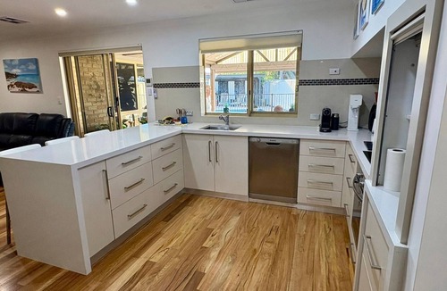 South Bunbury House | South Bunbury Retreat – Family Comfort by the Beach & Wildlife Park