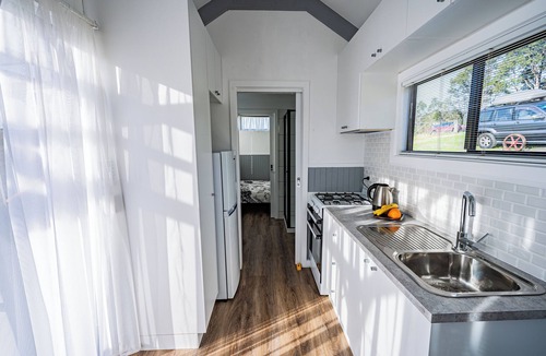 Brogo Bed & Breakfast | South Coast Stunner with relaxing private Acres, Brogo!