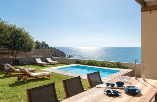 Pefkos Villa | South Key Villa in Gennadi