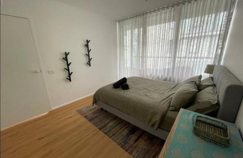 South Melbourne Apartment | South Melbourne Central 1BR - 106