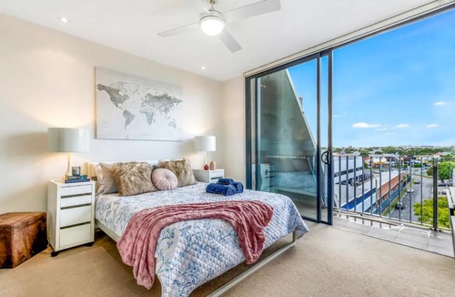 Woolloongabba Apartment | Spacious 2 Bedroom 2 Bathroom Woolloongabba Apartment