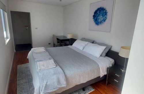 Kingston Apartment | Spacious 2 bedroom apartment @Kingston Foreshore