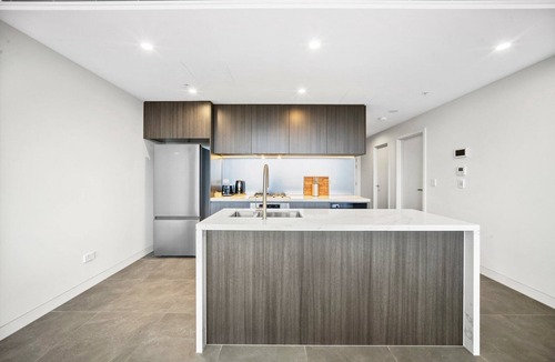 Homebush Apartment | Spacious 2Bedroom Apt | Homebush